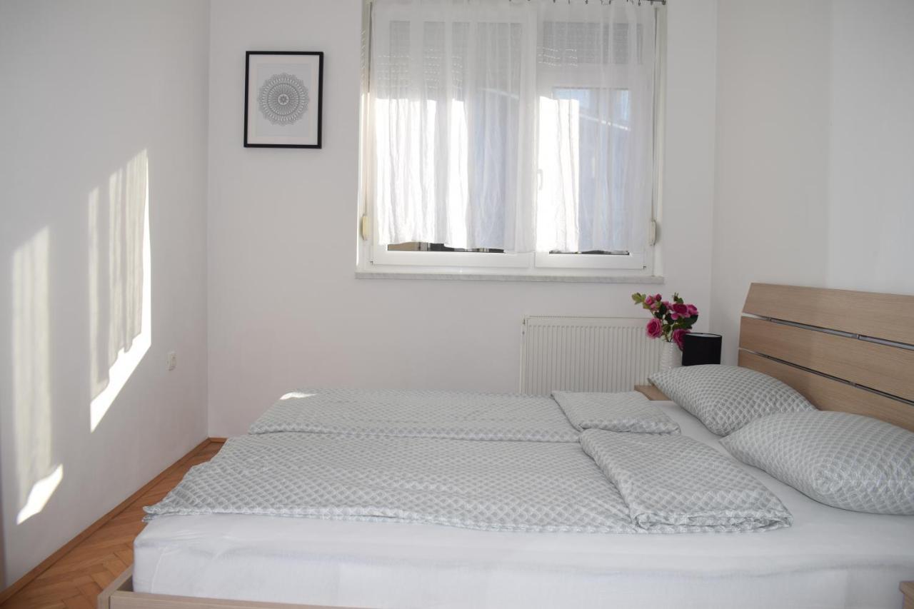 Apartman Bel Varaždin エクステリア 写真